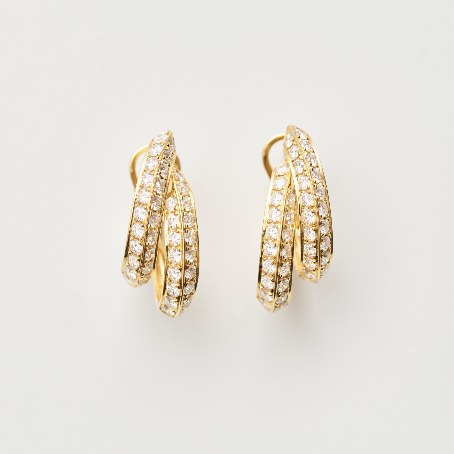 Diamond Cross-Over Hoops