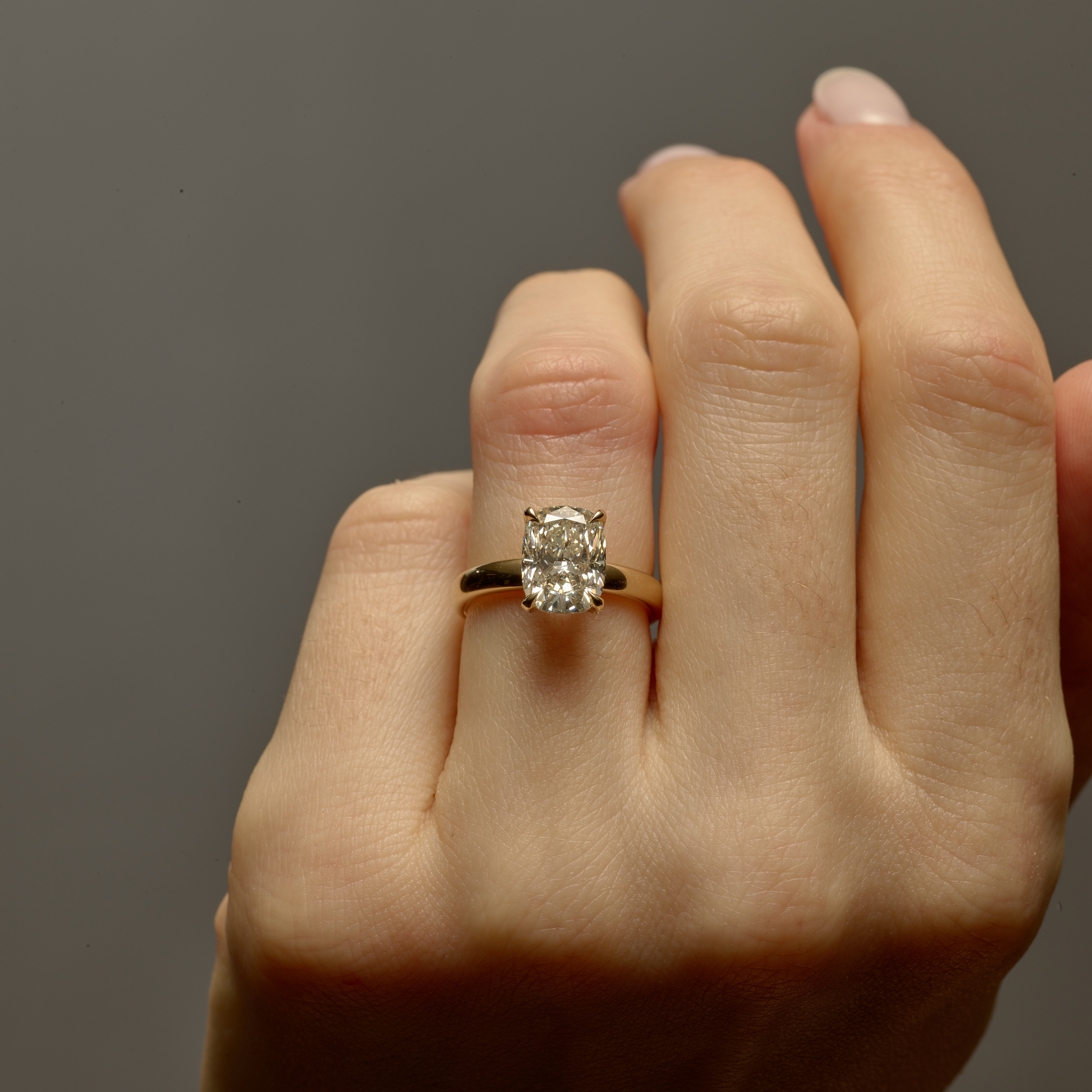 Cushion Lab Diamond Maxi Solitaire Ring