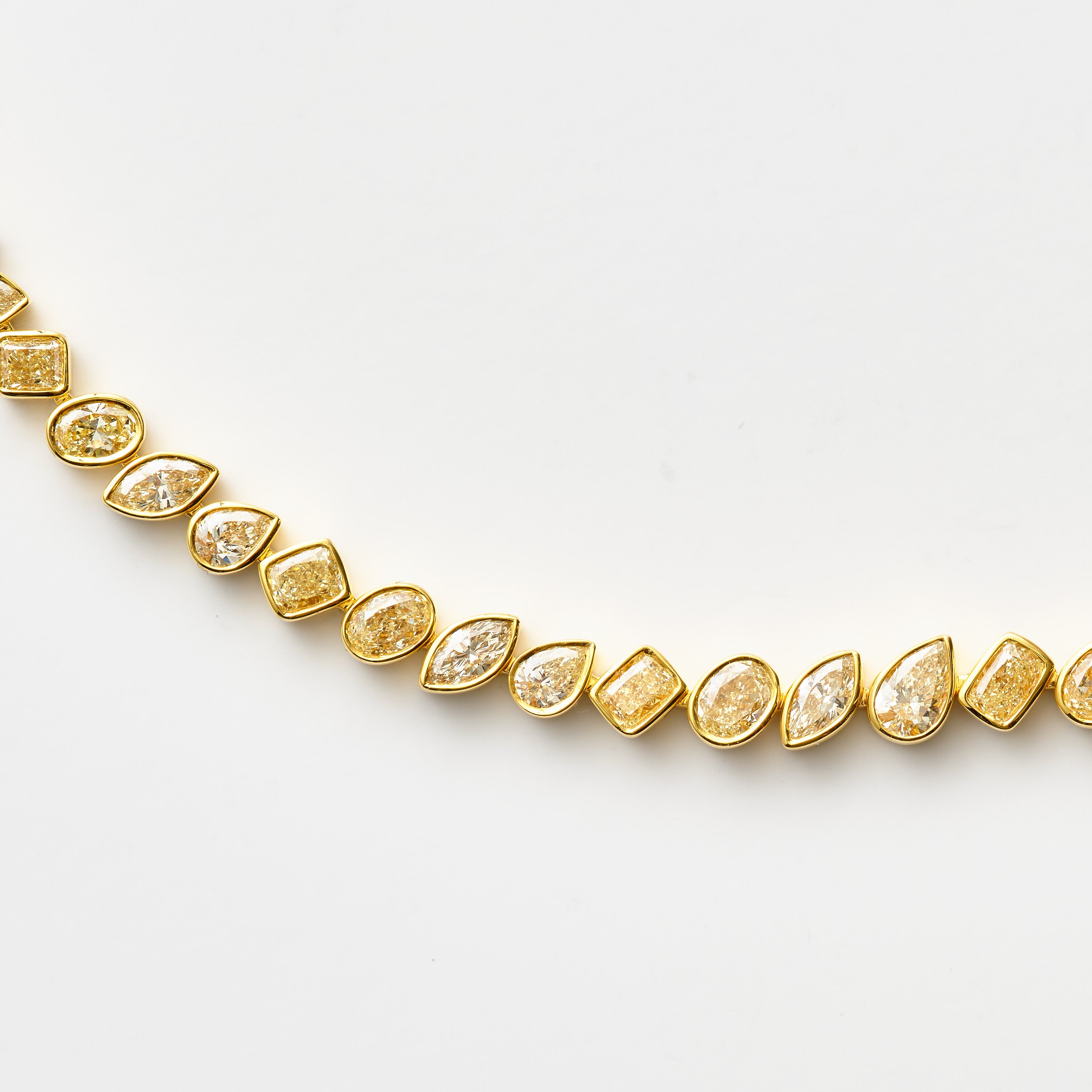 Mixed Diamond Bezel Bracelet