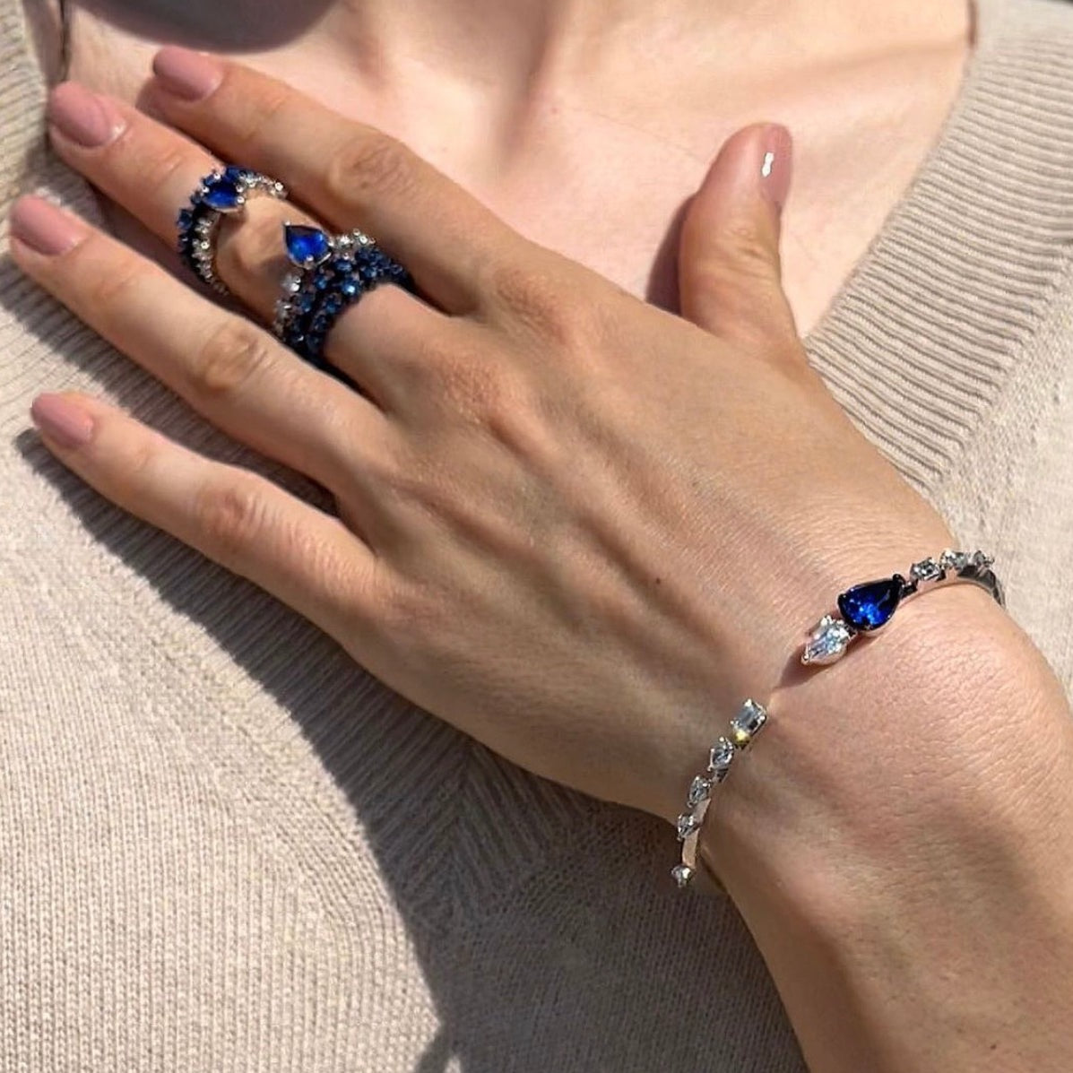 Phantom Blue Sapphire Bangle