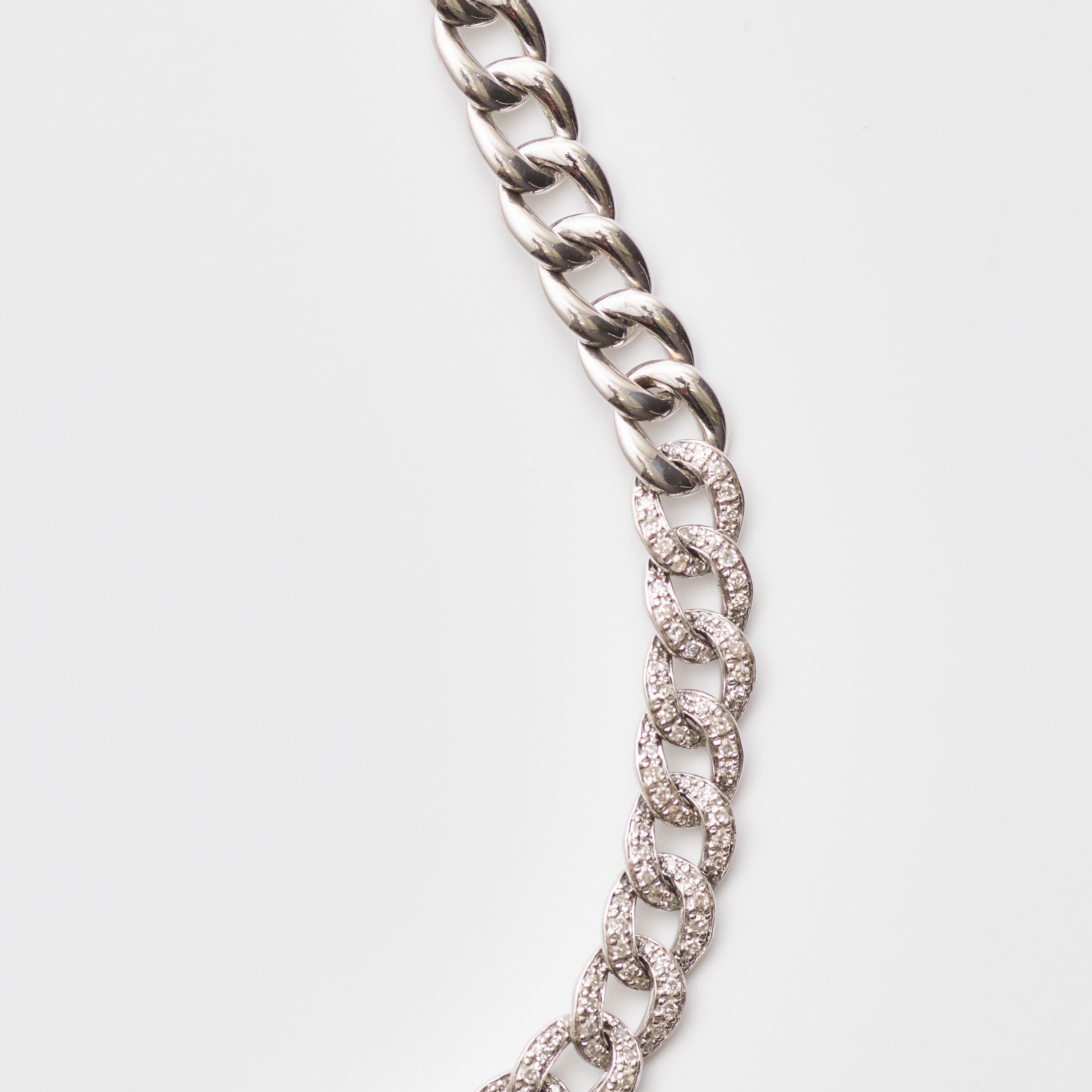 Diamond-Set Curb Link Choker