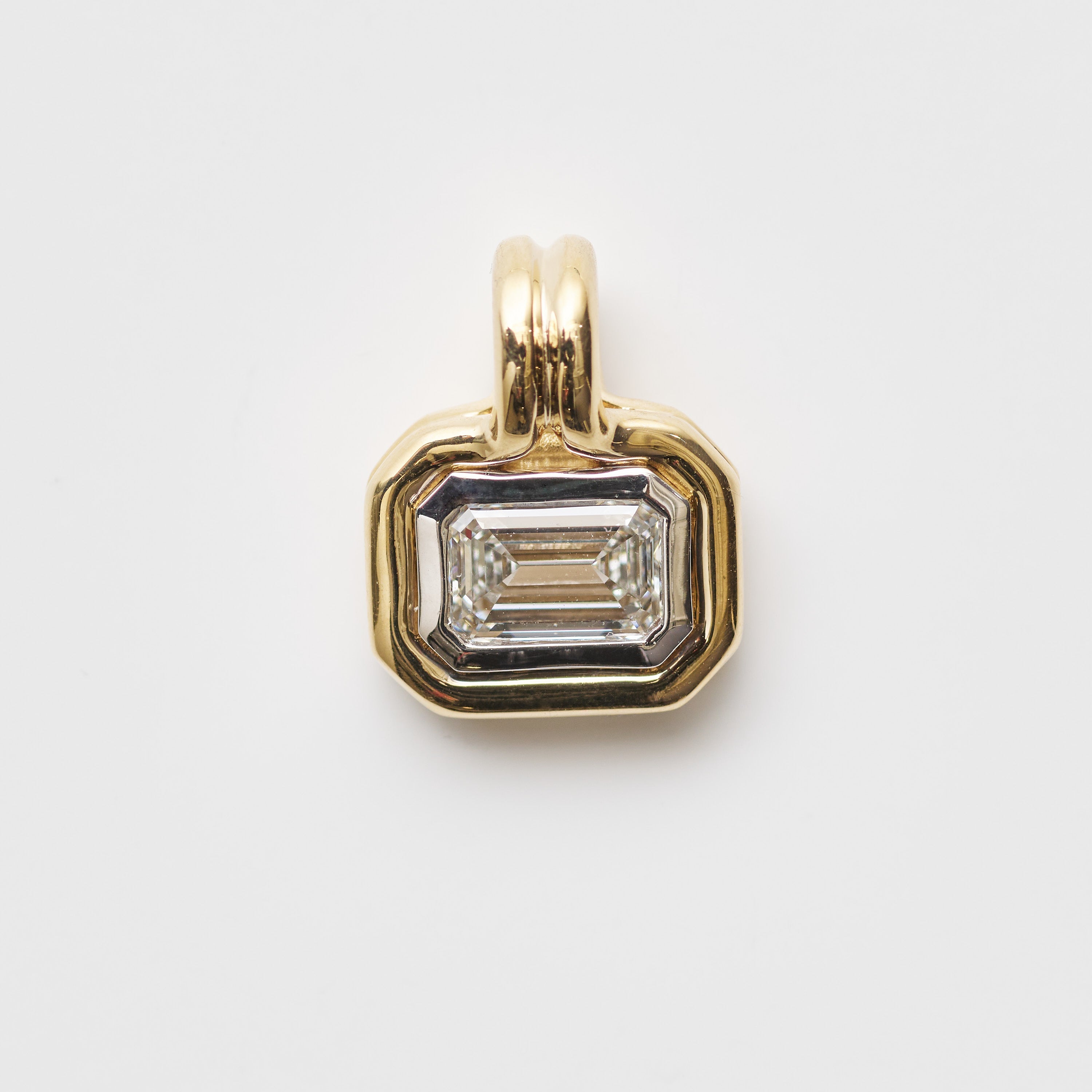 Double-Bezel Lab Diamond Pendant