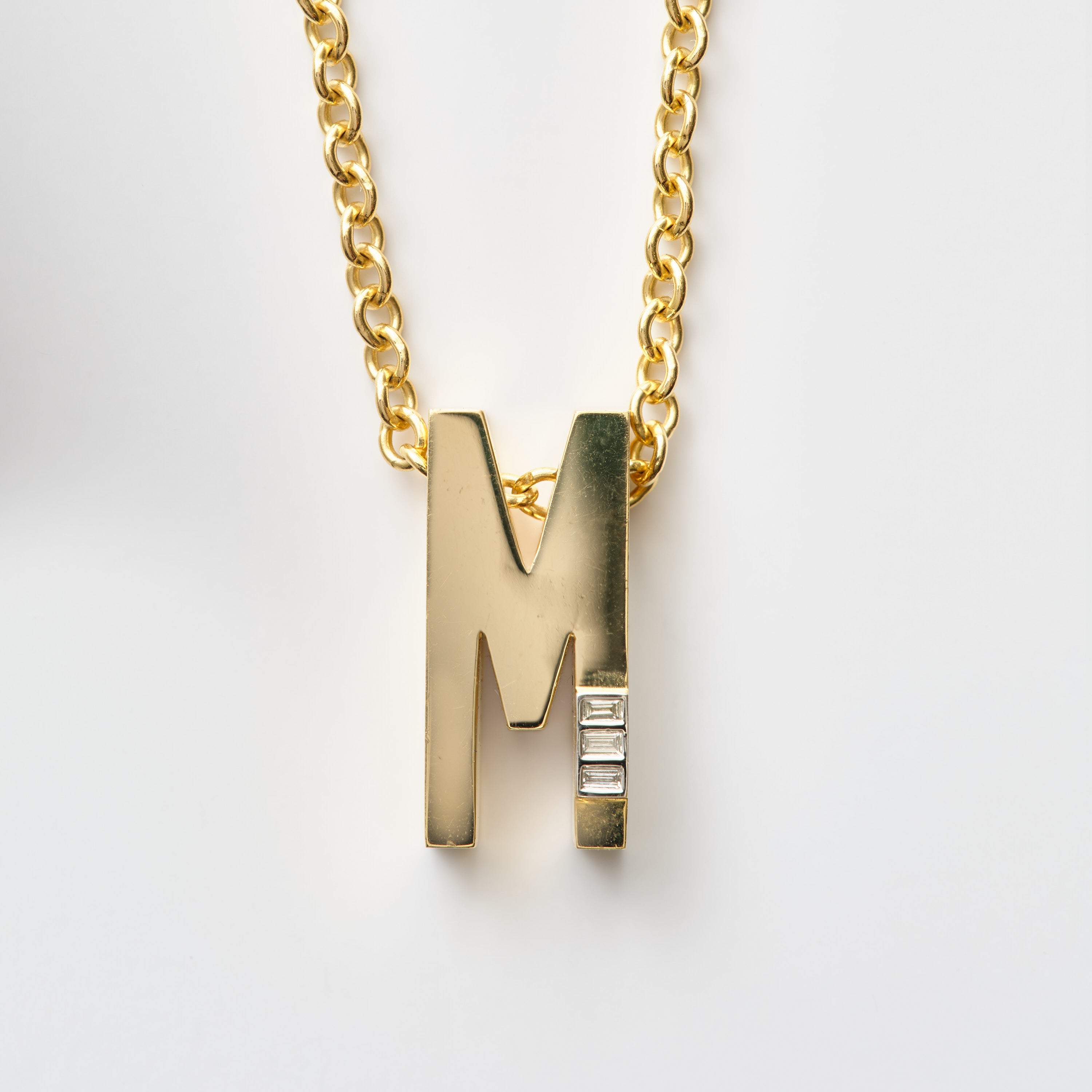 Slide-On Grandsize Ribbed Initial Pendant Letter M