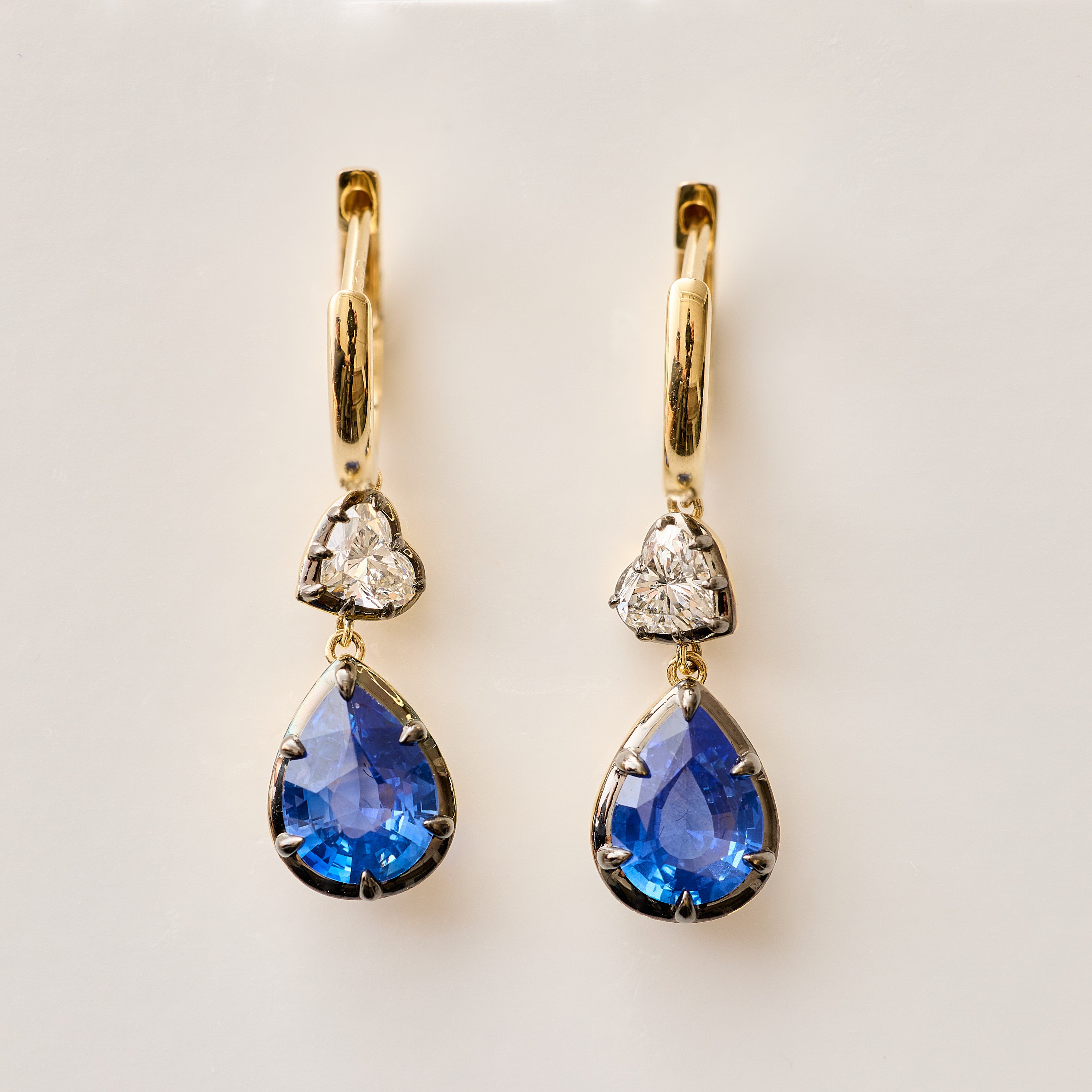 Collet-Set Sapphire Drops