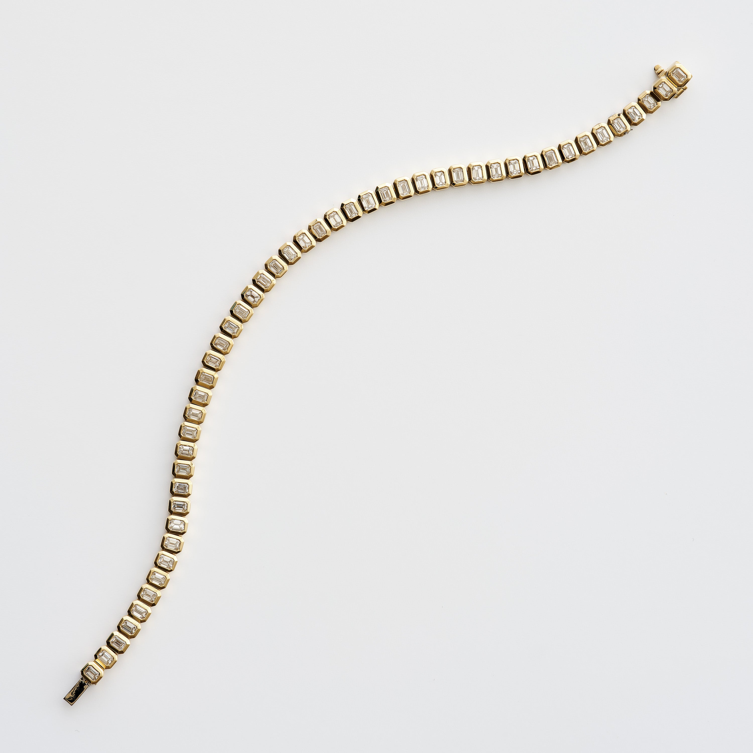 Emerald Diamond Bezel Tennis Bracelet