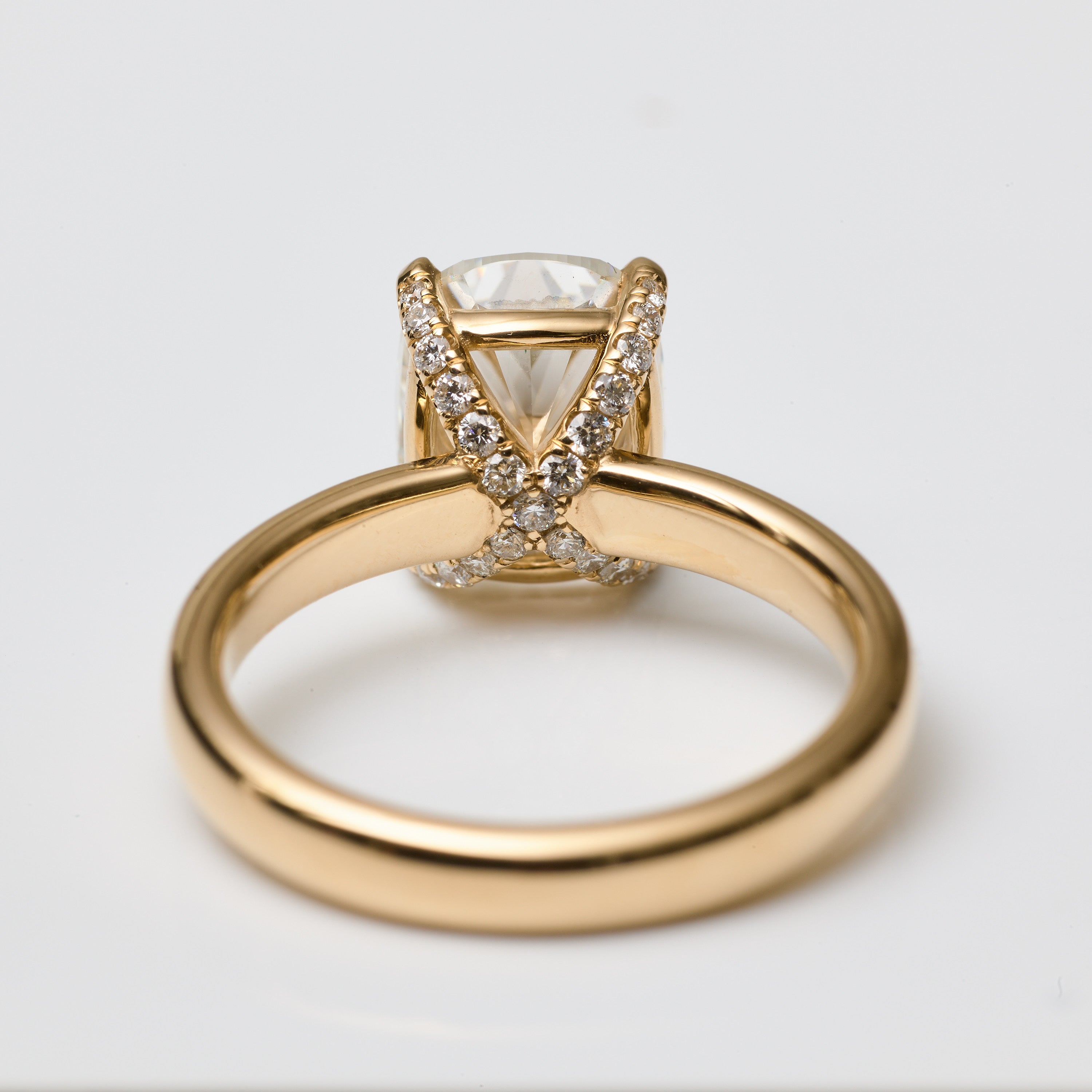 Cushion Lab Diamond Maxi Solitaire Ring